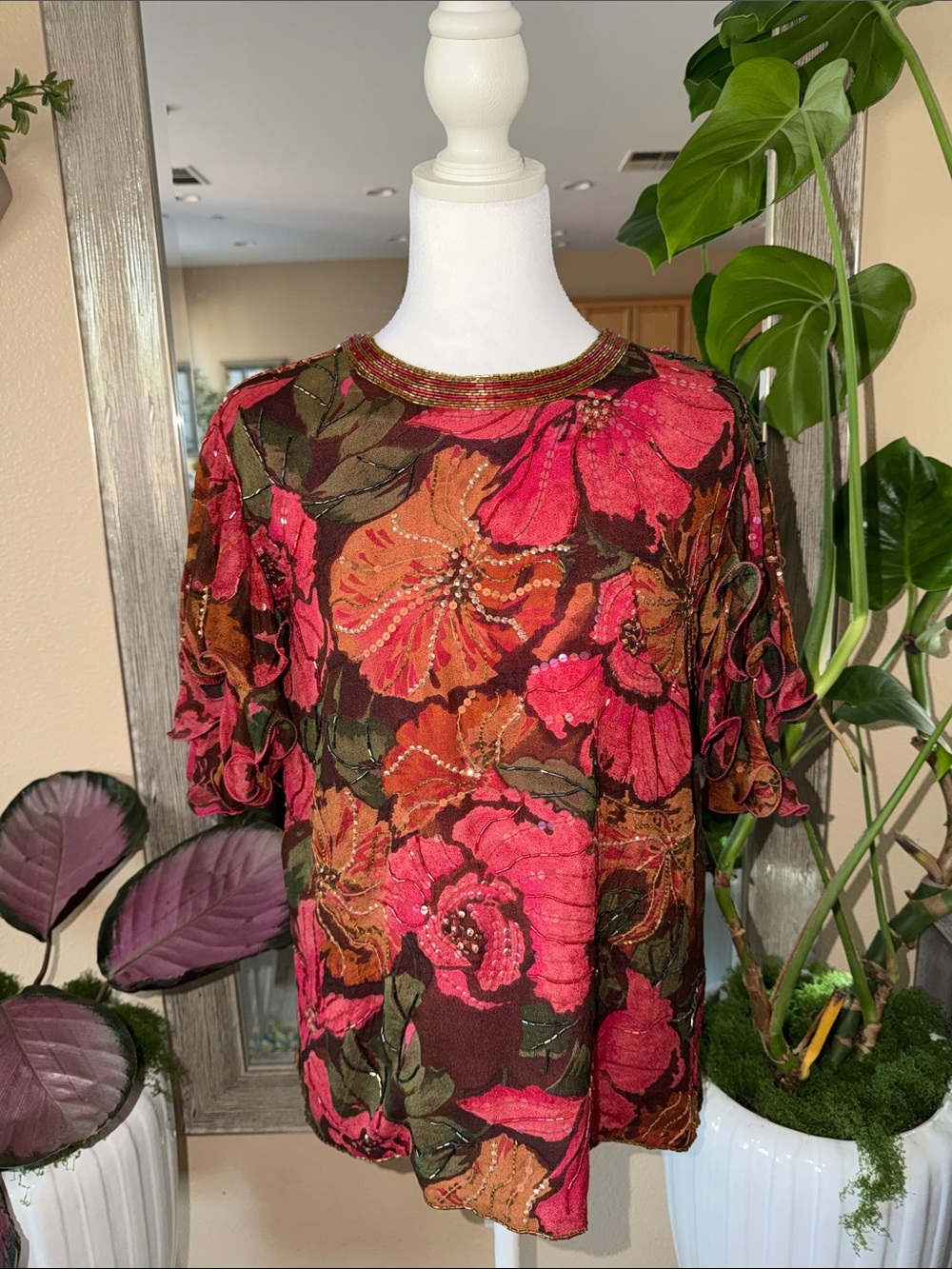 Embellished Floral Short Sleeve Blouse - Red Floral